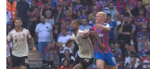 dyY, 一轮萨拉赫, 德森神勇扑