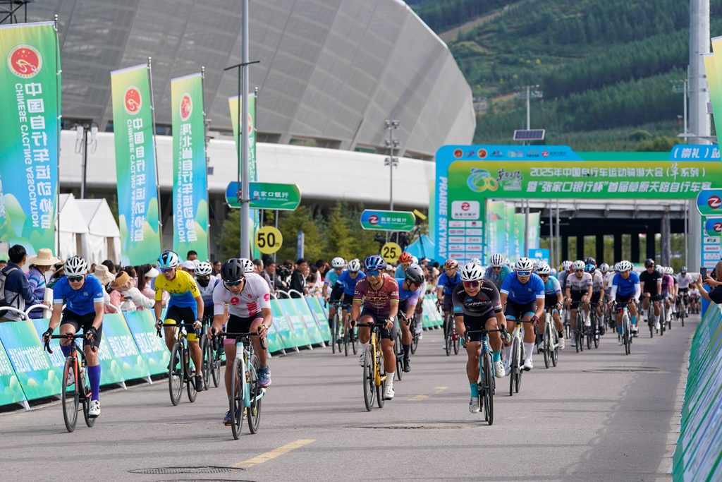 育赛事带动, span 育赛事带动, span